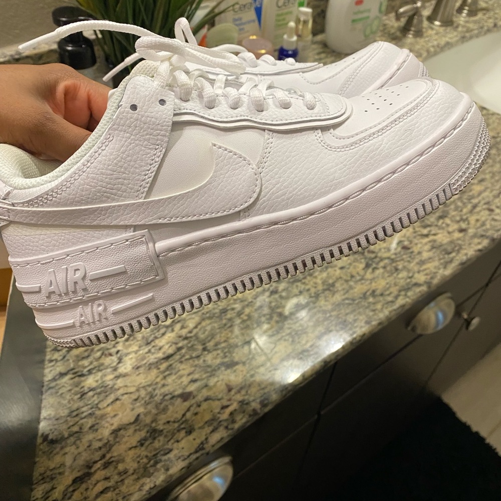 Air Force 1 shadow size 8.5 women